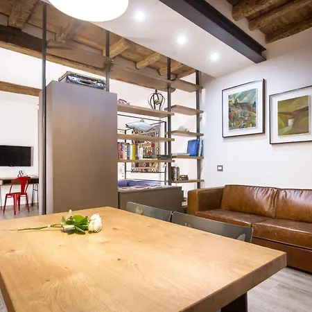 Apartment Ca' De Comm - Business Studio By Holiday Solutions