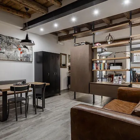 Apartment Ca' De Comm - Business Studio By Holiday Solutions
